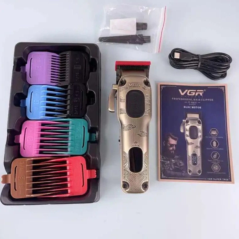 ماشین اصلاح وی جی آر مدل VGR-027 با تیغه تیتانیوم